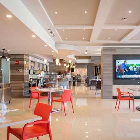 Hilton Garden Inn Leon Poliforum Dış mekan fotoğraf